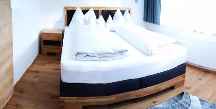 Kaiserburg * Bad Kleinkirchheim